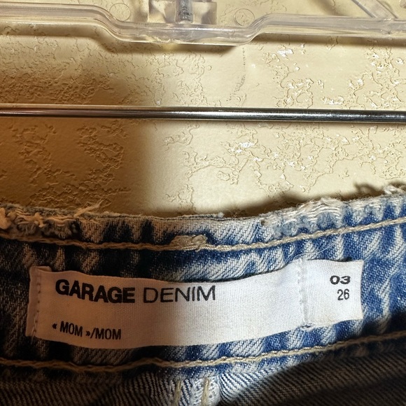 garage jean shorts - Picture 3 of 3